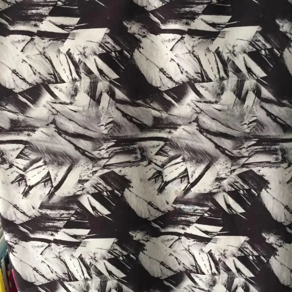 Good Quality Hot Sale 100% Polyester Peacock Print Fleece Printed Fabric for Shorts, Pants and Beach Shorts