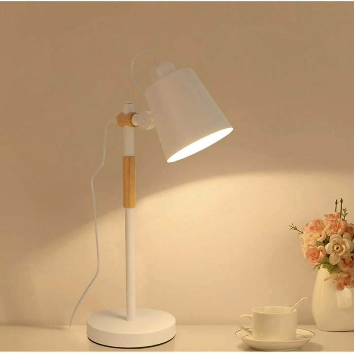 Металлические простая конструкция чтение настольная лампа LED настольная лампа с E27 держатель лампы габаритного света