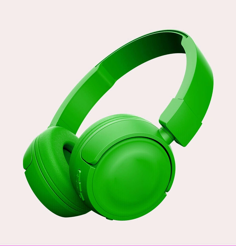 Style d'oreille au néon de couleur sur téléphone mobile avec micro des écouteurs