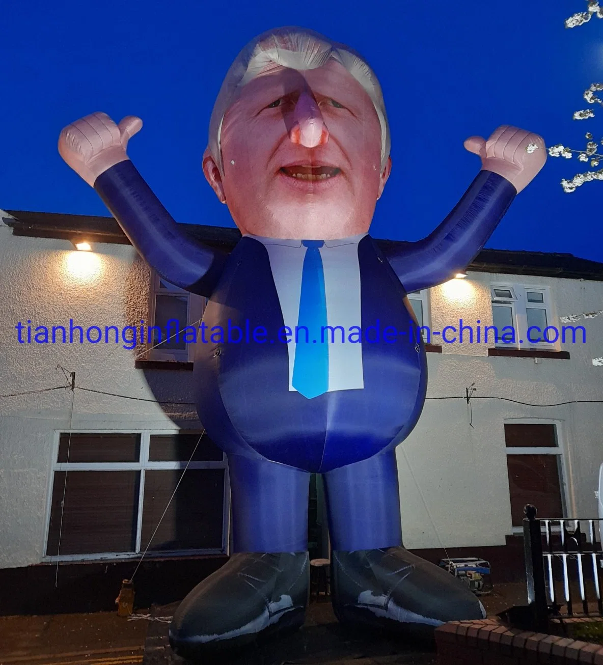 Outdoor Giant Customized Inflatable Realistic Character Cartoon