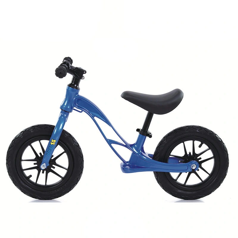 Scooter électrique, vélo d'équilibre pour bébé avec ce