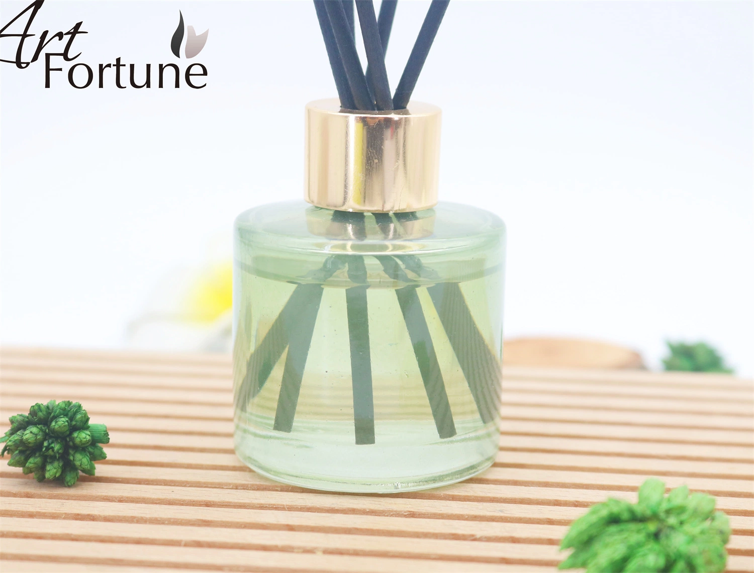 Luxury The Spring and Summer 50ml Oil Diffuser with Rattan Sticks Gift Box for Fresh Air