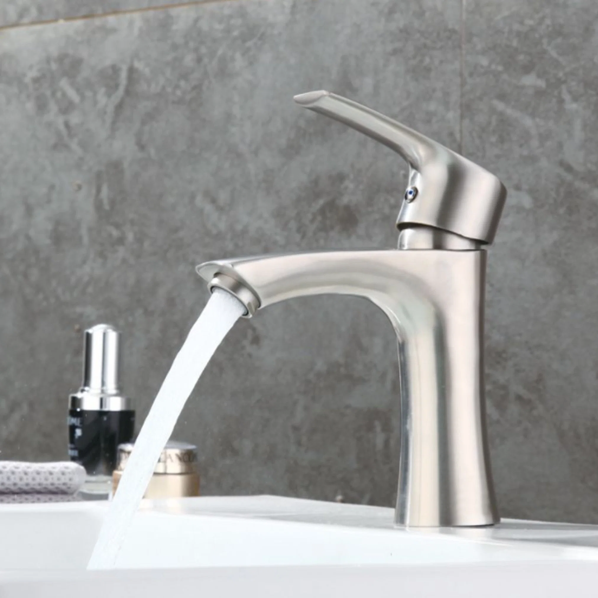 Bathroom Mixer Basin Tap, One Hole Monobloc Single Lever