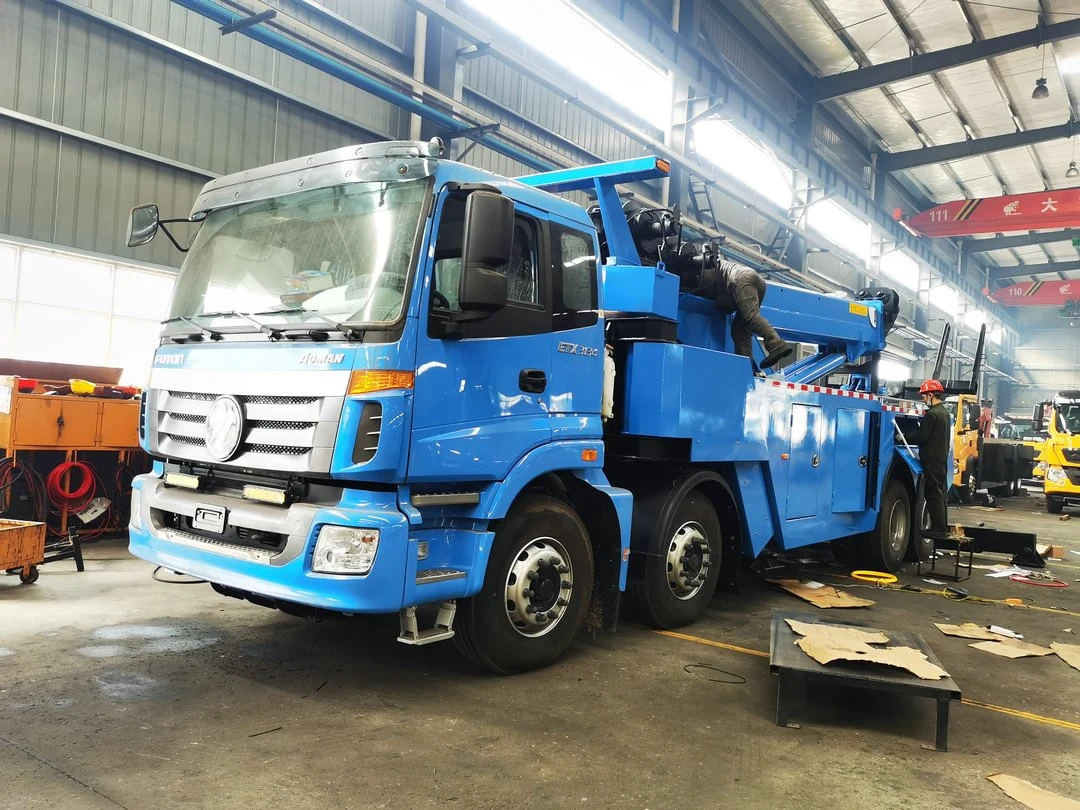 Foton 50t-60t Tow Wrekcer Heavy Duty Rotator Recovery Truck 8X4 Etx3134 Auman 12 Wheelers