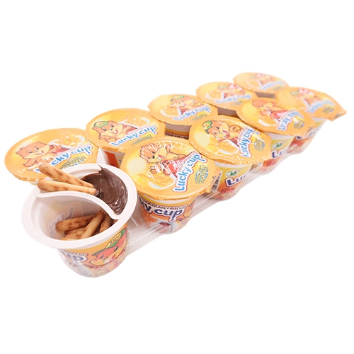 Wholesale/Supplier Hot Sell Chinese Snakes Biscuit Stick with Chocolate Milk Jam Small Cup Candy