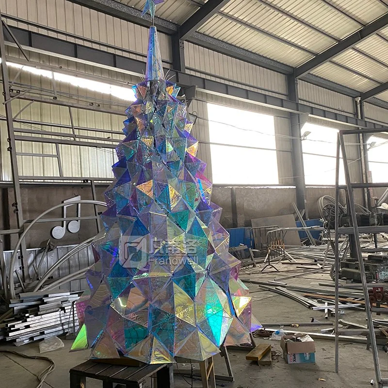 New Design Diamond Xmas Tree PVC Green Outdoor LED Christmas Tree for Christmas Decoration