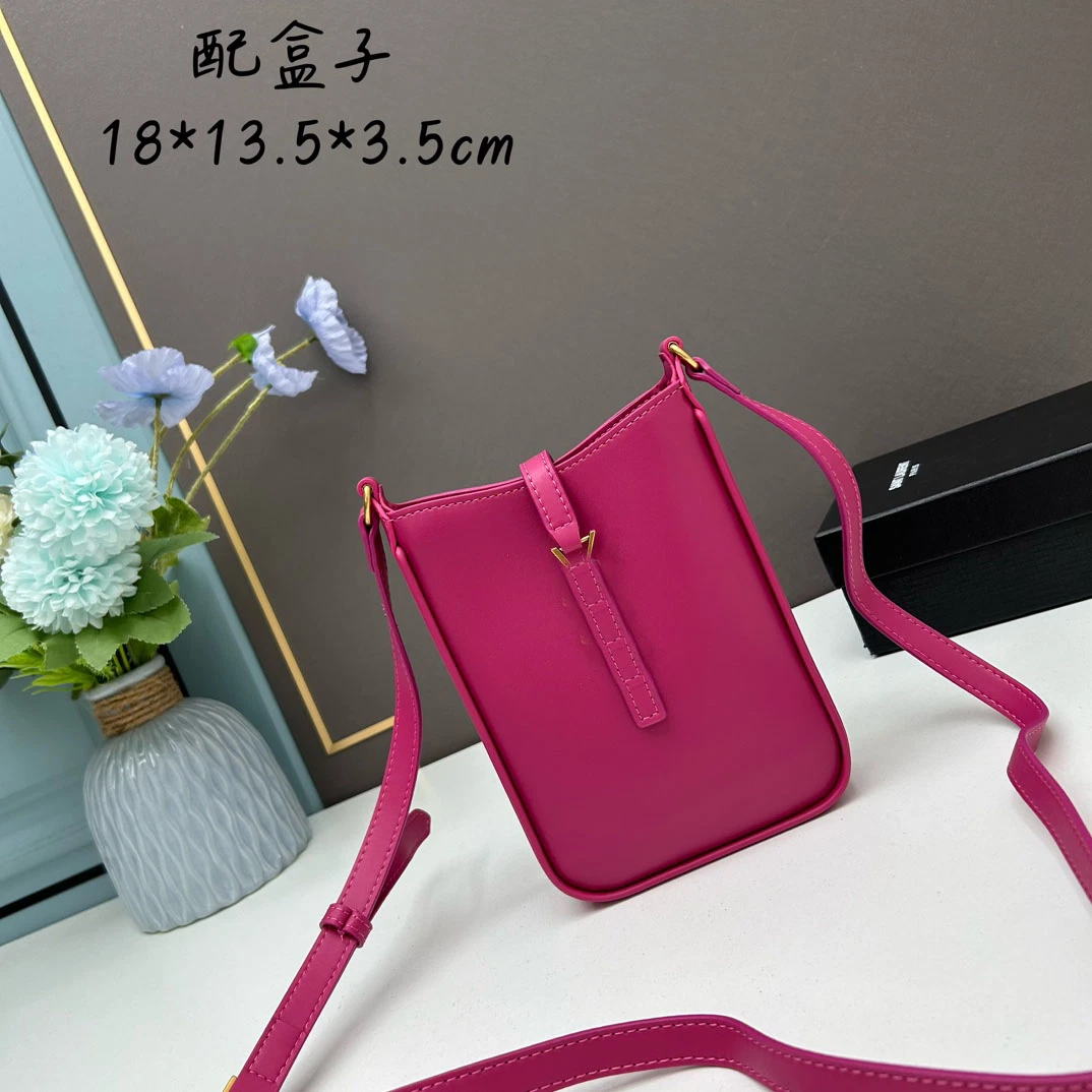 Top Grade Quality Mobile Phone Bags Fashionable Crossbody Bags Cellphone Pouch