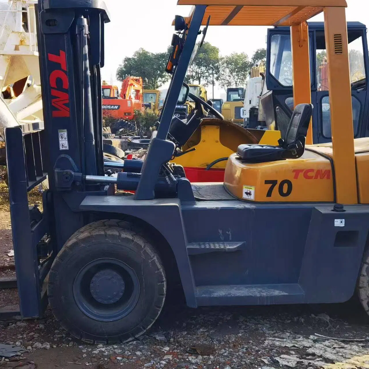 Hot Sale Used Forklift Tcm70 Factory Machinery Good Working Strong Energy Construction Machine