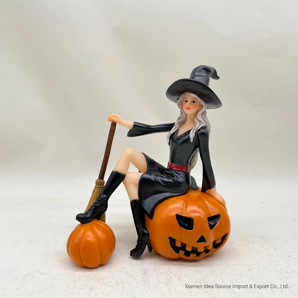 Latest New Design Halloween Holiday Home Decoration Gift Factory Wholesale/Supplier Resin Young Witch Figurine