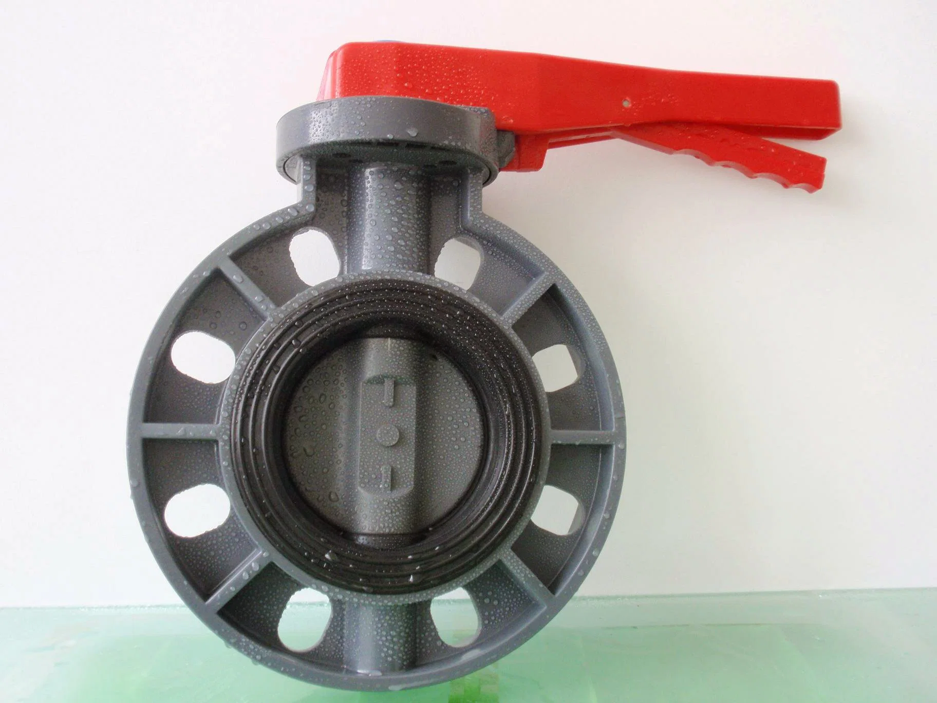 Top Quality Red /Blue Handle UPVC Butterfly Valve DN80mm 3'' Lever Type