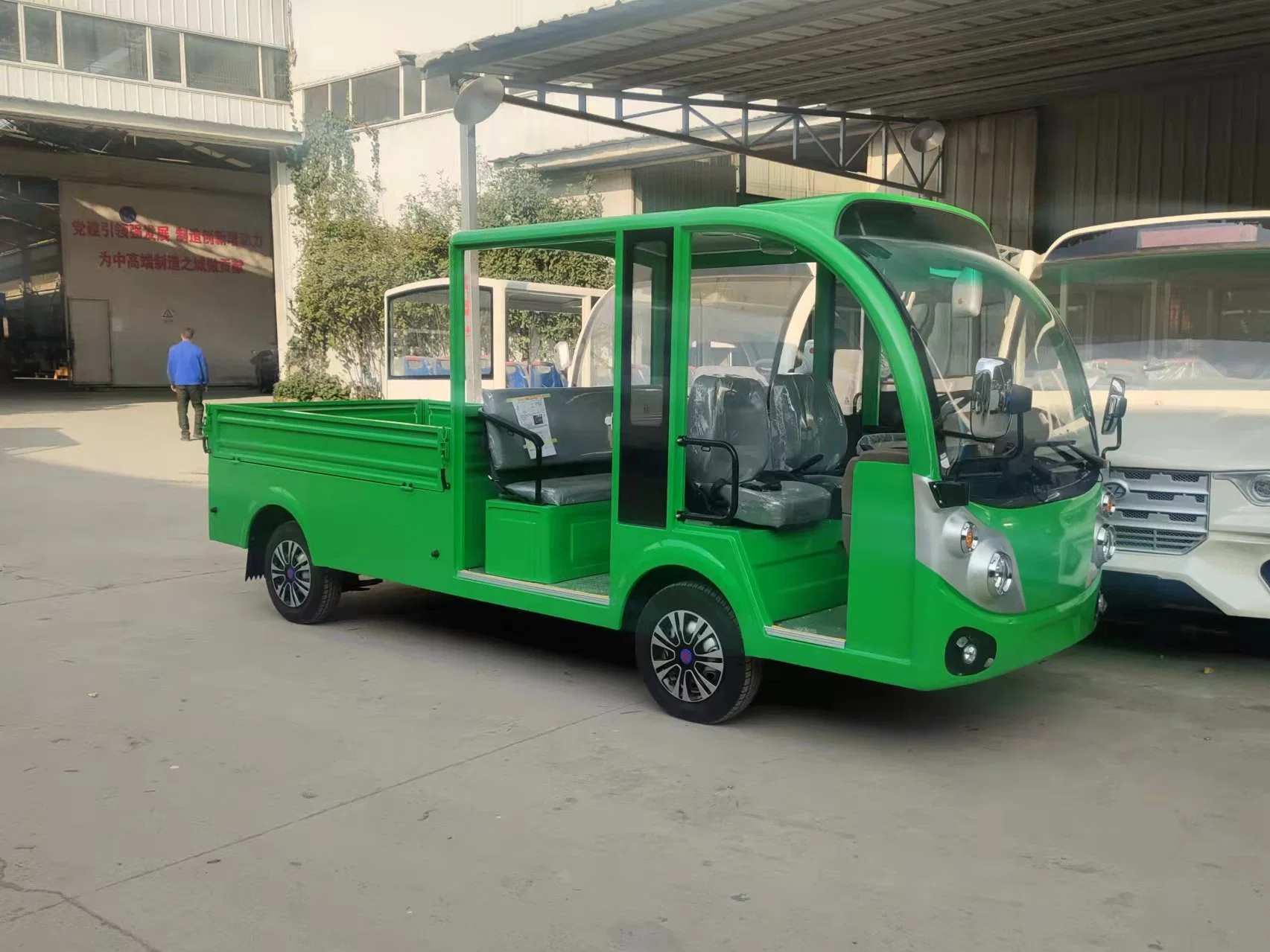 Wholesale/Supplier Price Pedestrian 2 Seater Green Small Cheap Electric Pickup Truck for Cargo Mini Bus