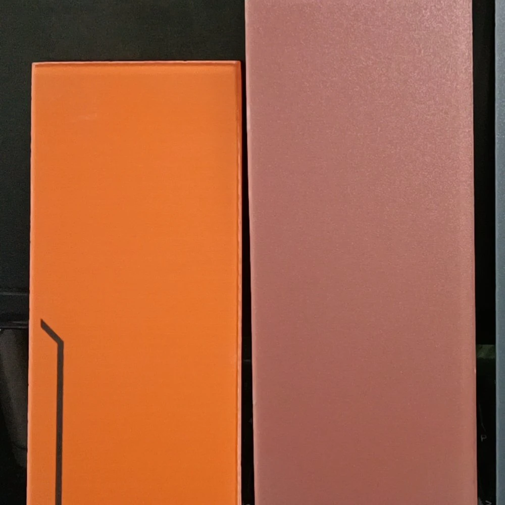 Customized Decorative Matte Color Painted Glass for Furniture Shelves/Countertops/Walls/Fences