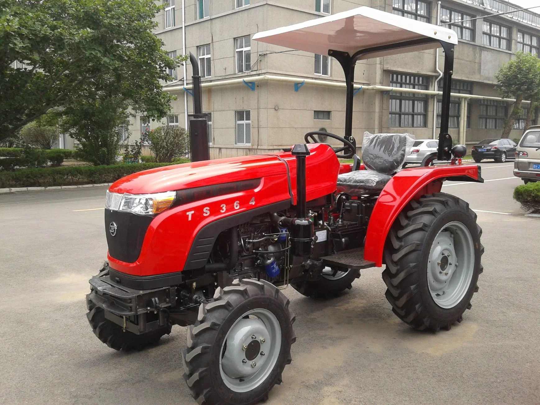 WUZHENG Low Cost Practical Senior Agricultural Machinery Compact Farming Tractor