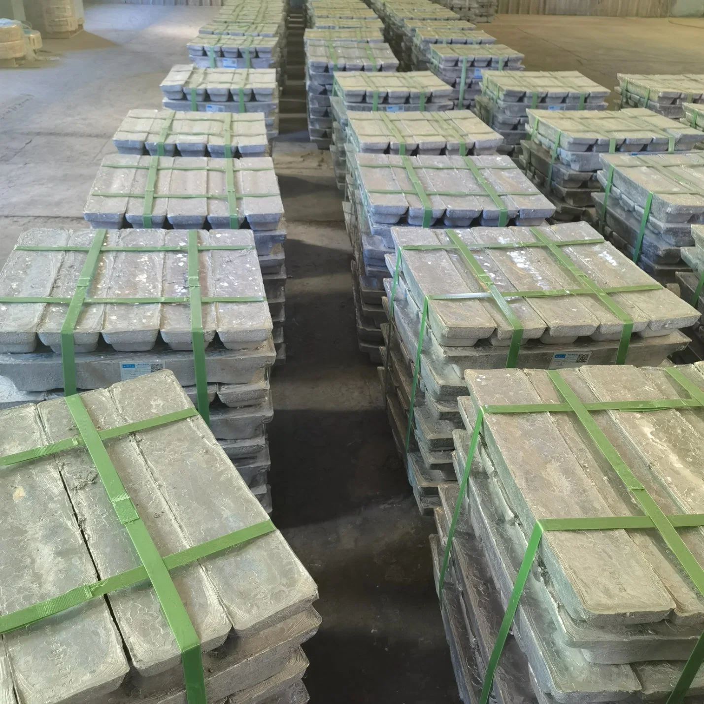 Lead ingot 99.99% / Pure Lead ingot Premium Grade in سعر الشحن/الطاحونة