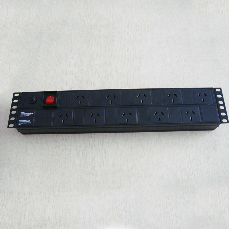 6/ 8 اتجاه EASA EASYAL PDU Power Strip 16A Data Center Electric (قطاع طاقة وحدة مقبس الحامل