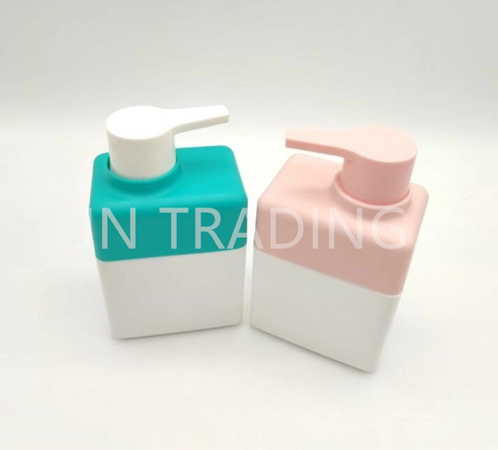 HDPE 200ml 300ml 500ml Pump Soft Touch Bottle