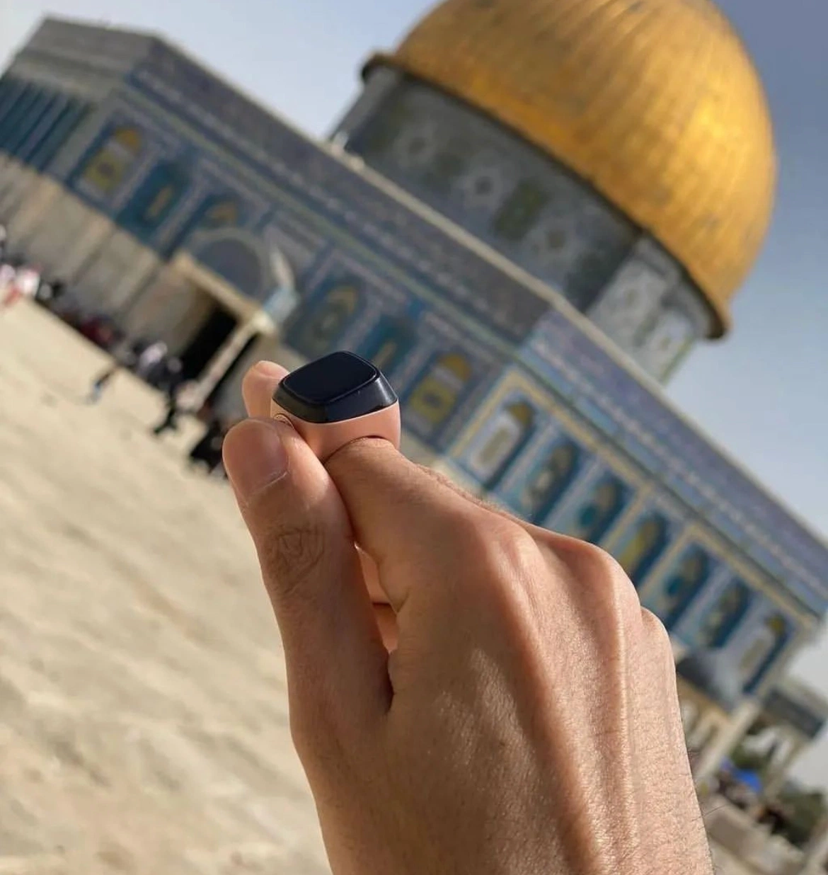 O primeiro mundo Iqibla Tasbih Muslim Smart Tasbih Zikr Ring Contador digital com APLICAÇÃO para oração e cânticos