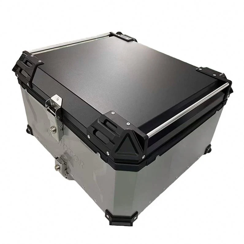 806 Using Long Life Motorcycle Helmet Tail Box Top Case Motorcycle Tail Box Pannier Bag PVC Cooling Delivery Box