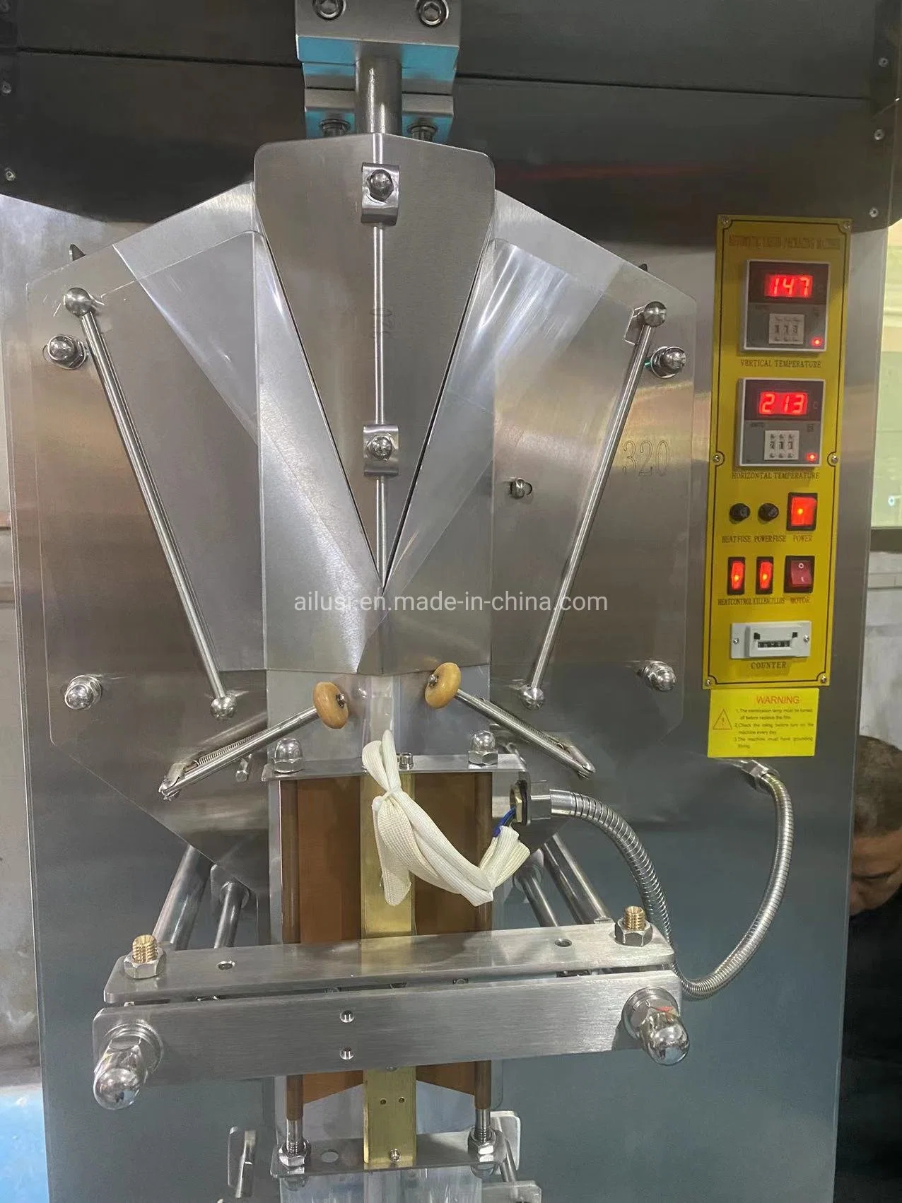 Bolsita de agua líquida de la bolsa de Llenado y Sellado de embalaje la máquina