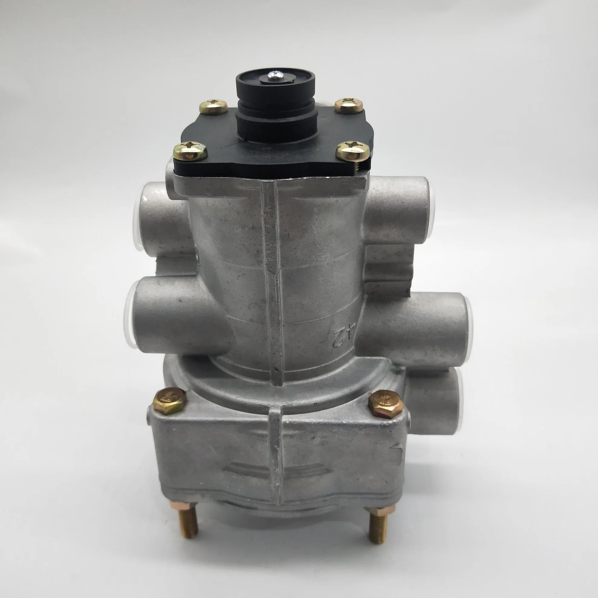 Factory Price Best Quality Brake System Trailer Control Valve OEM 9730090060 for Daf Truck