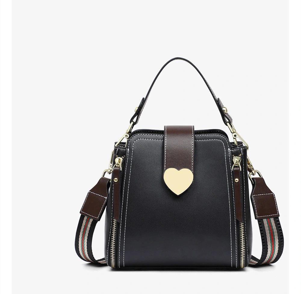 Professional Chinese Supplier Special Offer Female Crossbody Bag with Heart Buckle