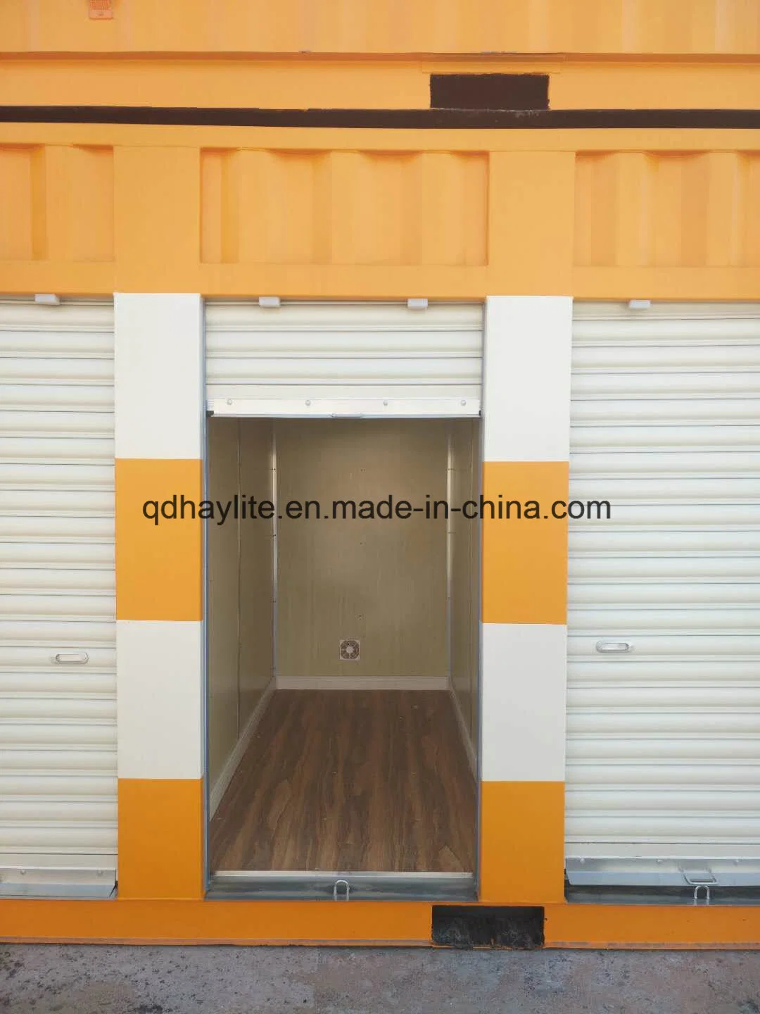 Shipping Container Storage Warehouse with Garage Rolling Doors