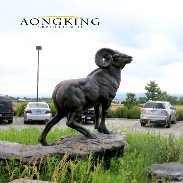 Outdoor Zoo Dekoration Skulptur Lebensgröße Messing Bronze Gorilla Statue