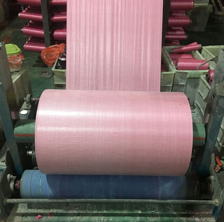 Varios colores PP Tejido/hoja/saco en el rodillo para la producción de sacos y bolsas/como material de cubierta, fabricado en China