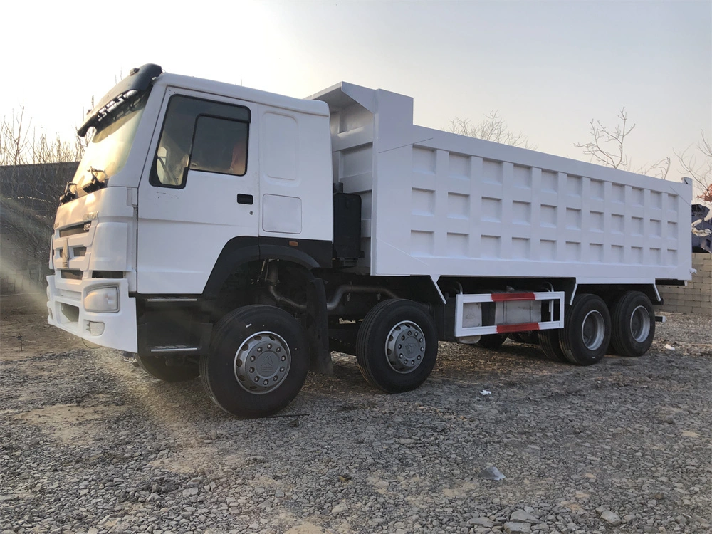 Segunda Mano Sinotruck HOWO utiliza 371HP 375CV HOWO 10 ruedas los neumáticos de 12 Volquete Camión Volquete 8X4 6X4 con buenas condiciones para África