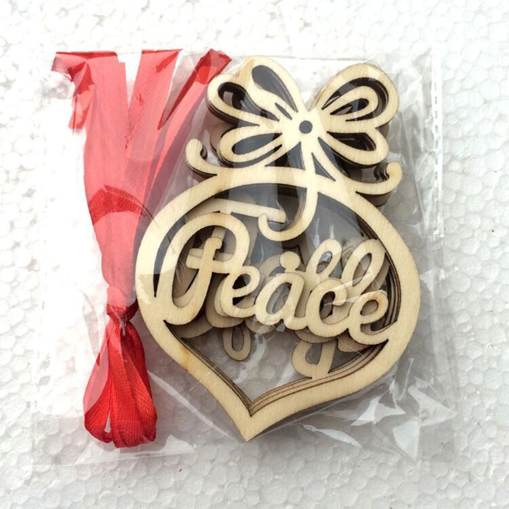 Manufacturers Handicrafts Small Pendant Christmas Laser Carving Wooden Decoration