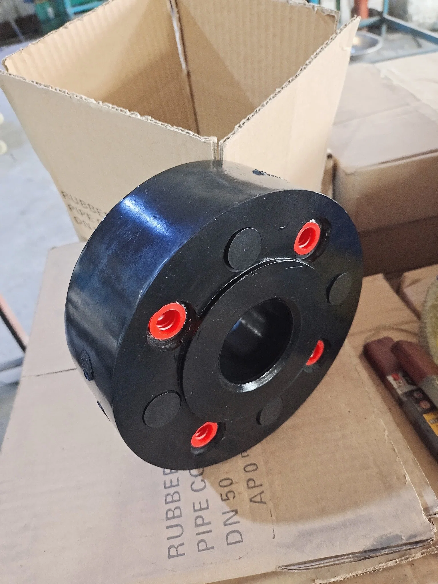 Durable Rubber Metal Pipe Joint