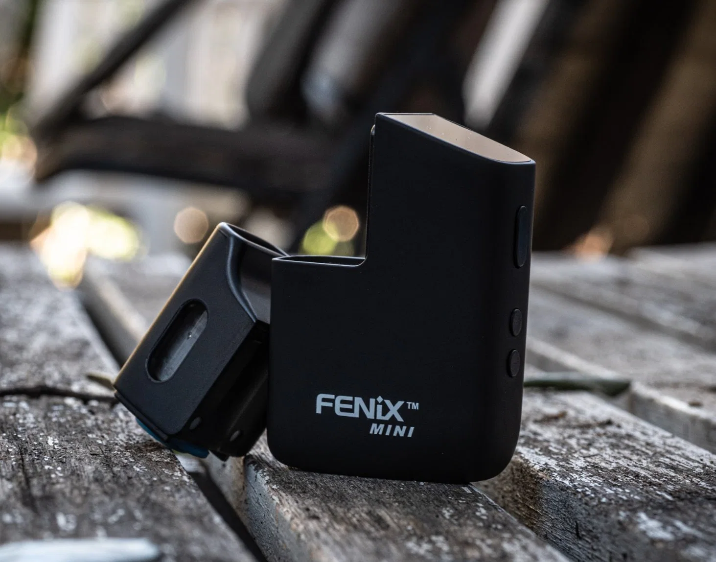 One Stop Smoking Device Wholesale/Supplier Best Selling Heat Not Burn Technology Fenix Mini Dry Herb Wax Oil Portable Vaporizer OEM Vape Pen Hukka