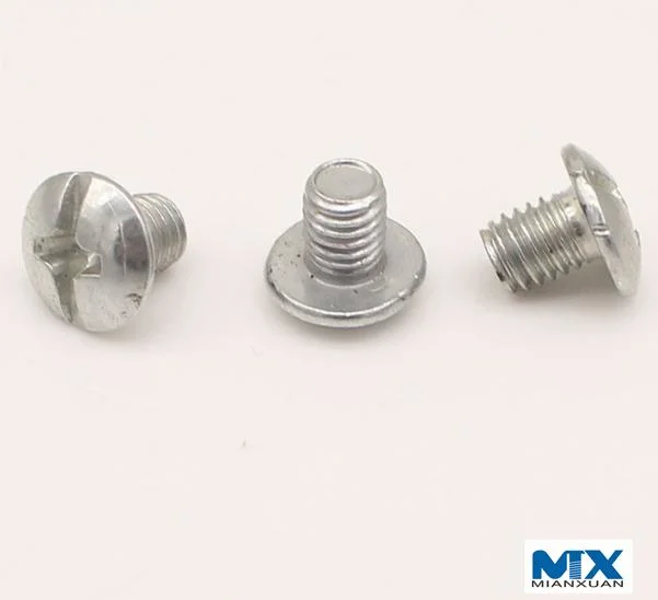 Roofing Screws with Slot Recess