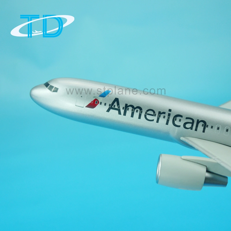 B767-300ER 1: 200 27см Scael модели "USA " Boeing самолеты Airbus