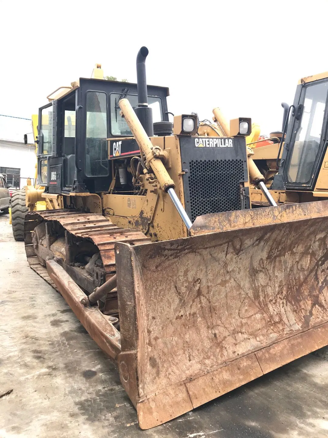 Used Cat D6g Bulldozer, and Used Caterpillar D6d D6g D7g D8K D8l Hydraulic Crawler Bulldozer