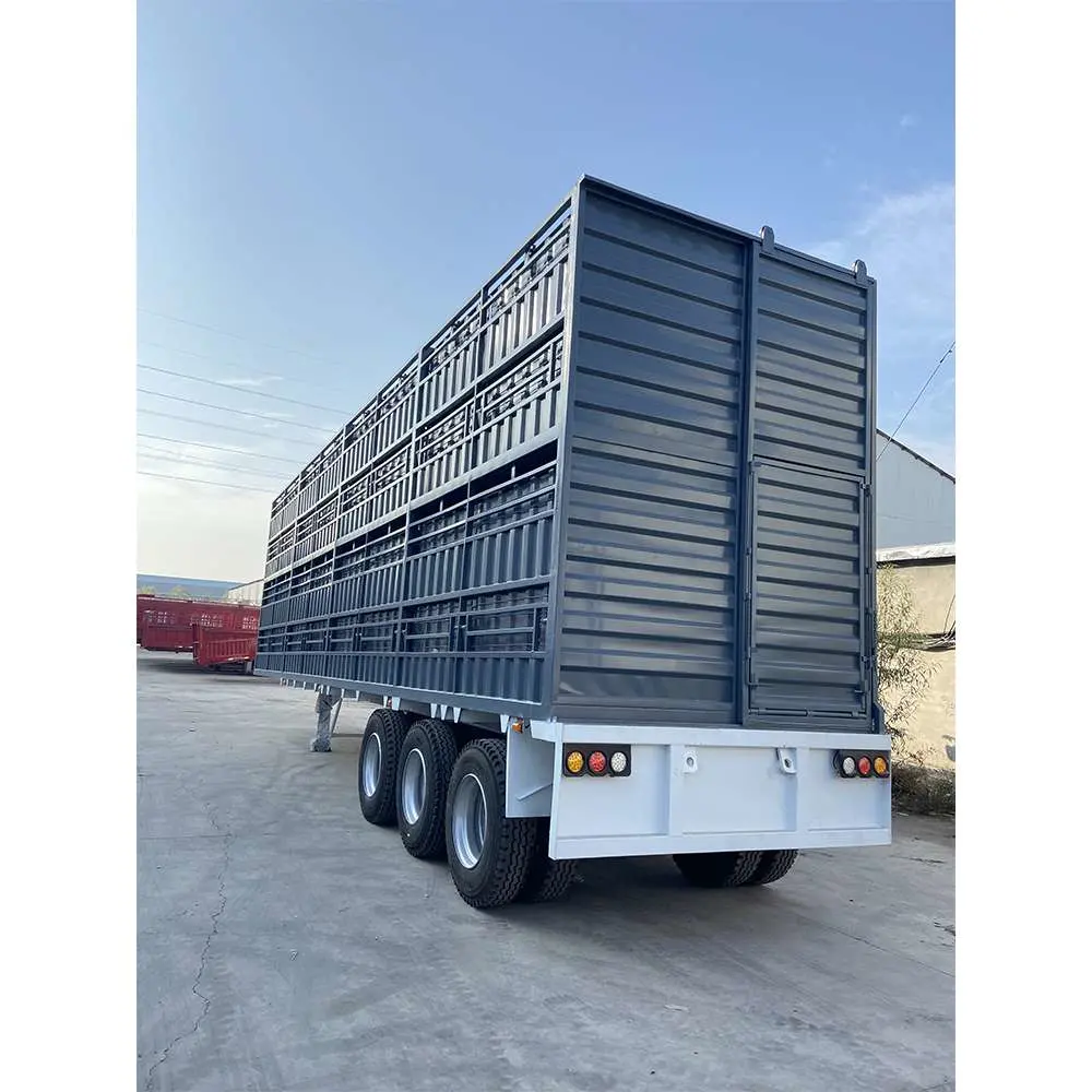 Customized Fence Semi Trailer Livestock Cargo Transport Fence Cargo Semi Trailer