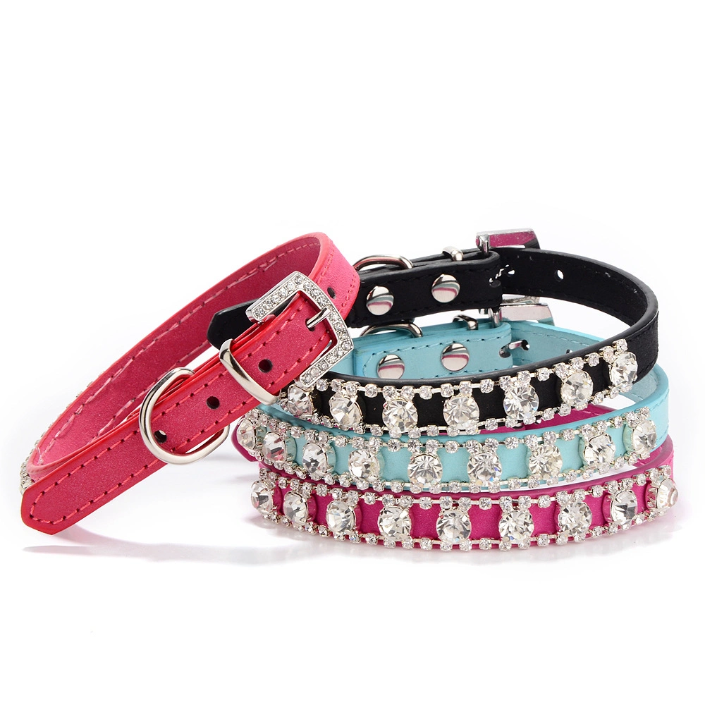 Correas para mascotas con diamantes de imitación Royal Pearl y collares de cuero de lujo para perros