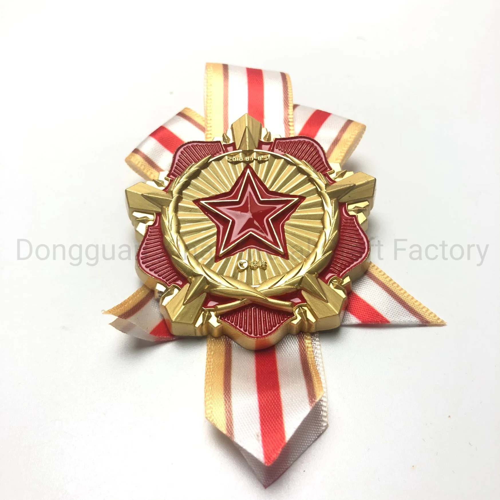Custom Metal Lapel Pin Craft Promotional Enamel Souvenir Badge