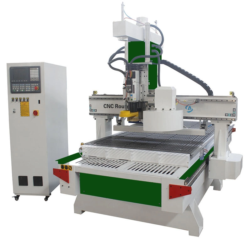 1300*2500mm 4**8FT Automatic Tool Change Atc 1325 1530 2030 CNC Router Machine with 8 Tools for Furniture Cutting Engraving