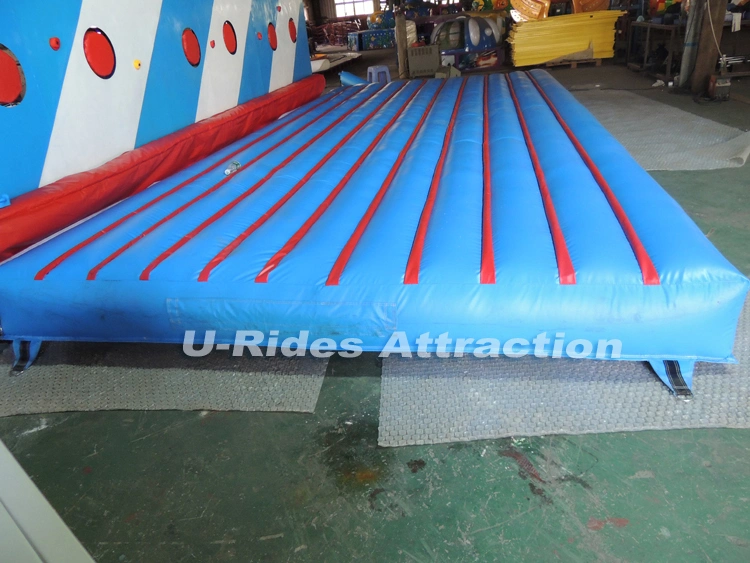 inflatable sport games mechanical punch wall game with inflatable mattress