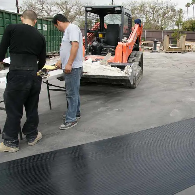 Coloured Durable Industrial/Commercial Anti-Slip Rubber Safety Wide Ribbed Rubber Flooring