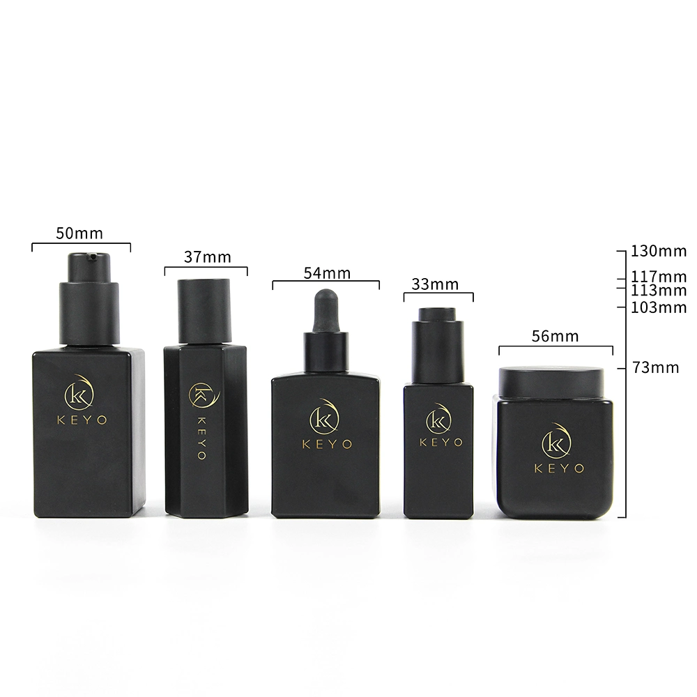 Luxury 15ml 30ml 40ml 100ml quadrado vazio Preto Cosmetic face Conjunto de embalagens de frascos de vidro creme de loção com bomba de aspersão