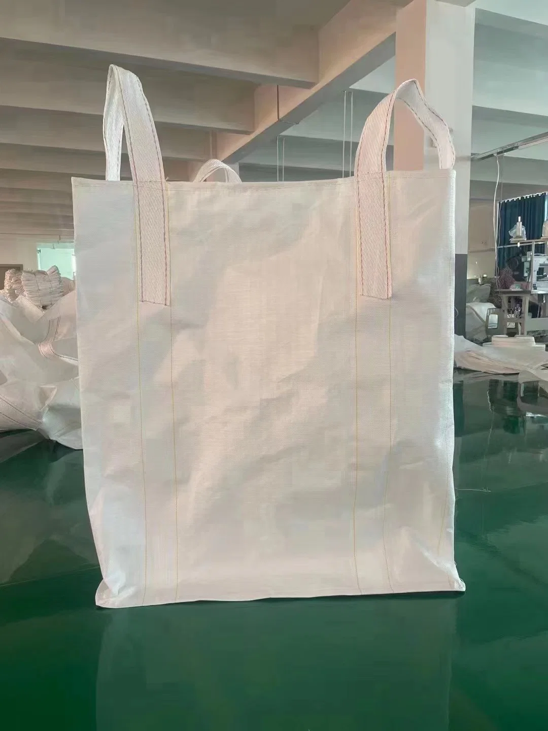 Jiaxin Ton Bag China Bulk Bag Manufacturing PP FIBC 1 Ton Bag Q Baffle Jumbo Bag Bulk Bag for Packaging Construction Material Wood Chips Pellet Ton Bag of Sand