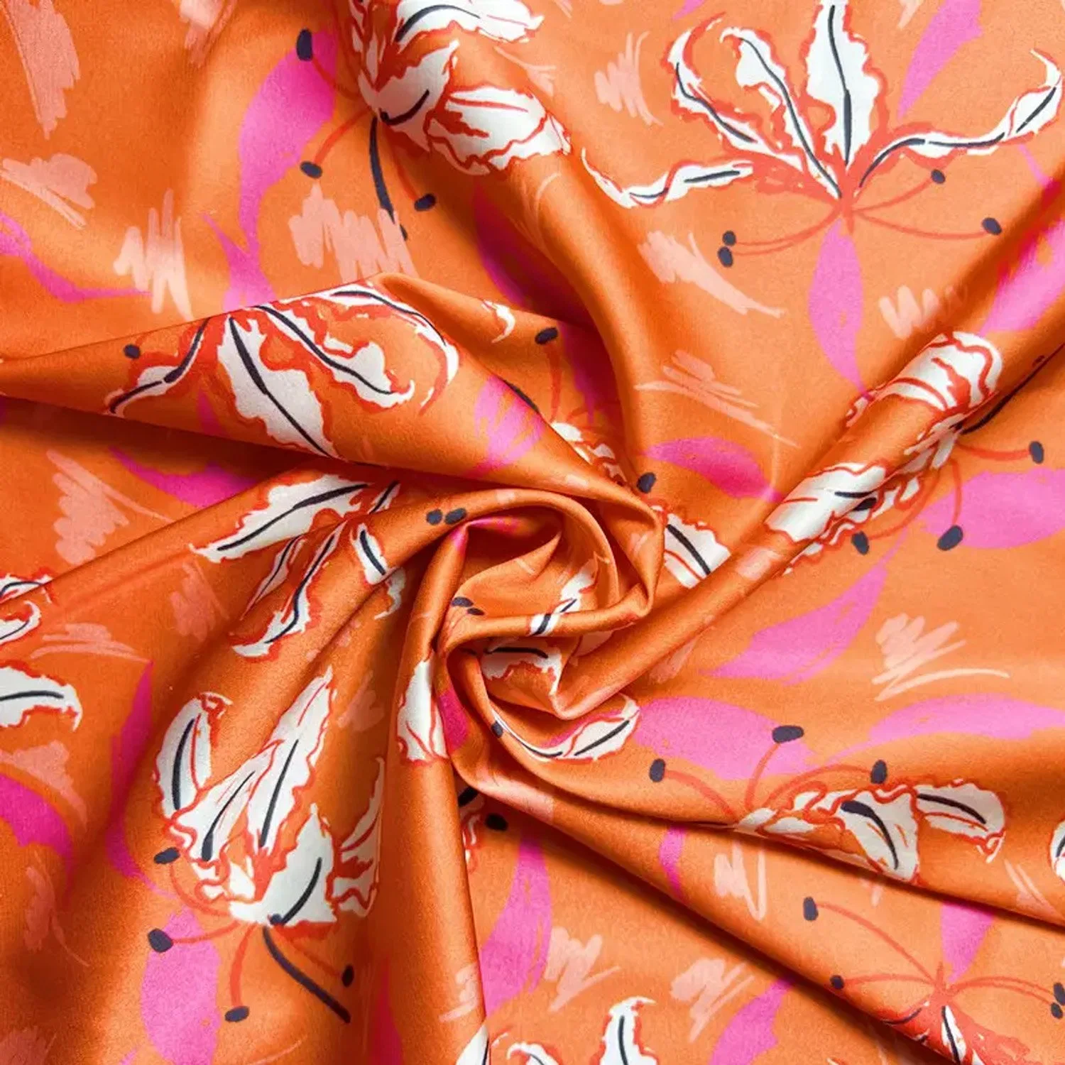 Floral Design Digital Printing Polyester Silk Satin Fabric for Summer Dress