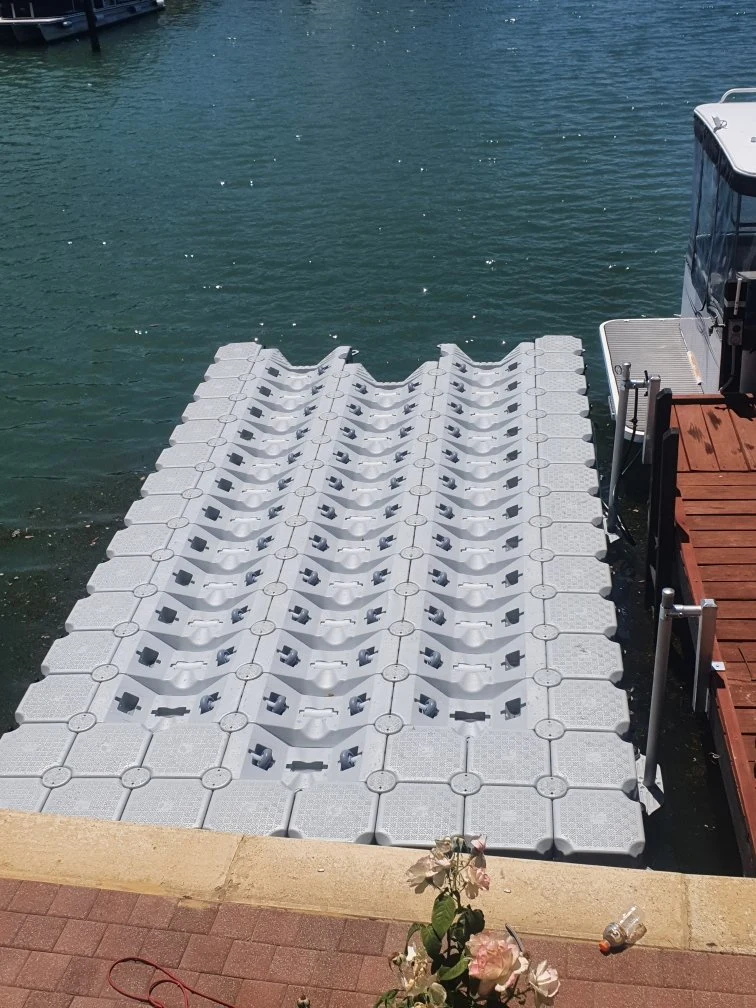 Jet Ski Dock with Roller Cube Ramp in The Center