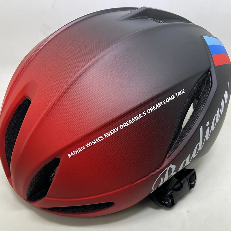 New Riding Helmet Helmet Road Vehicle Ultralight Bicycle Sports Helmet Riding Equipment