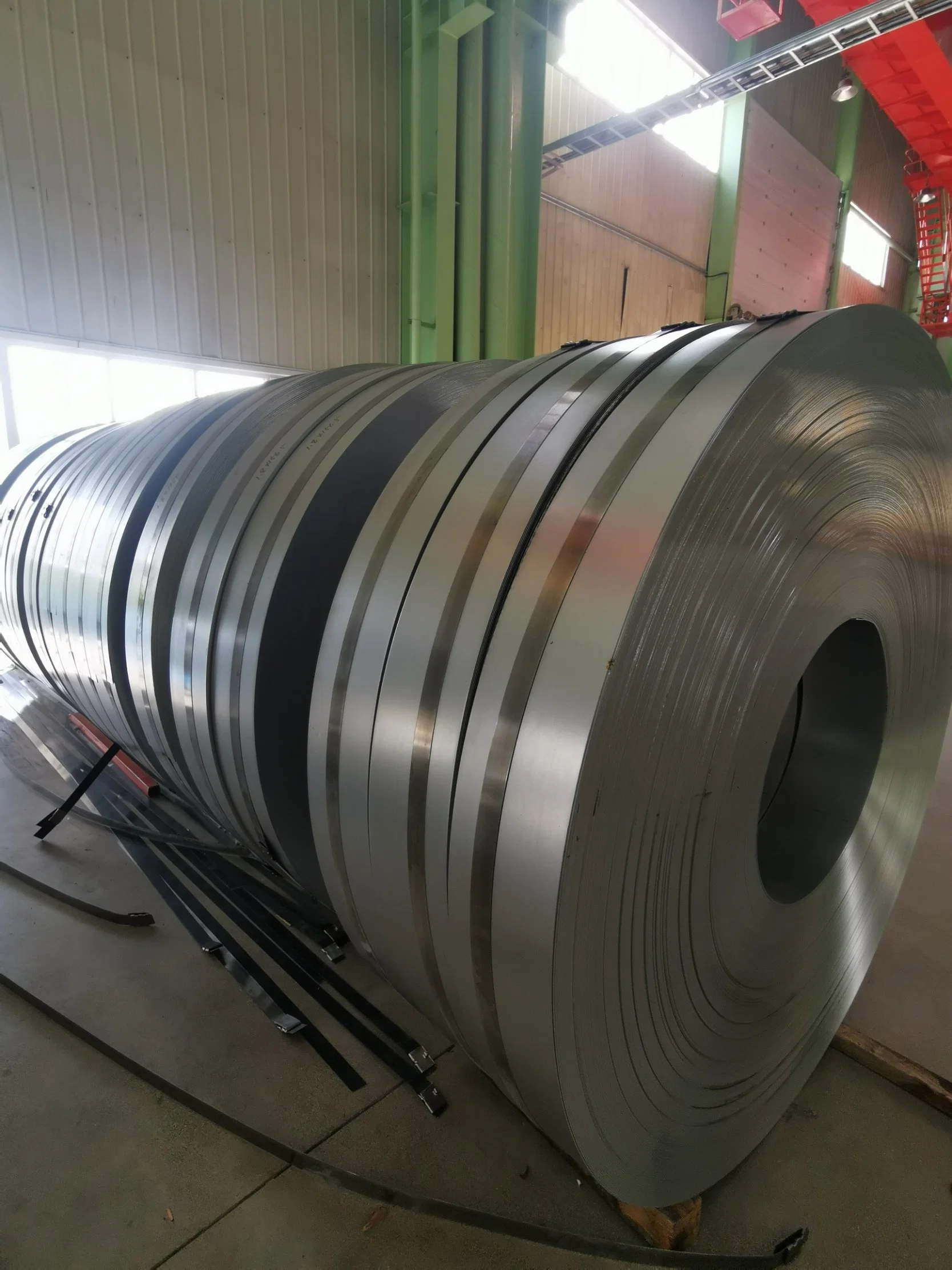 Supplier Zm310 S350gd Zinc Aluminum Magnesium Coated Zn Al Mg Steel Strips for Pole Ground Mounting System