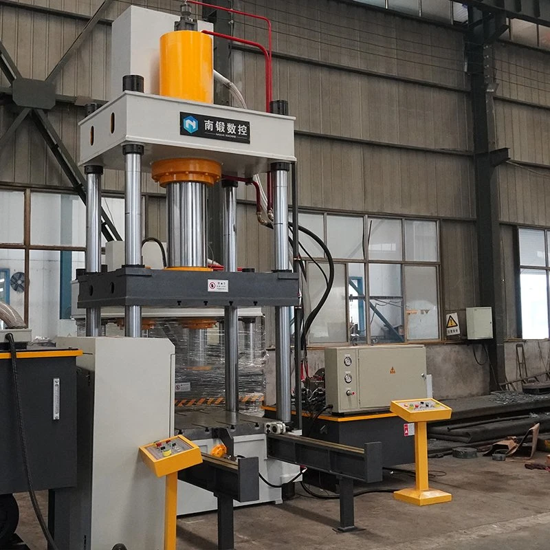 Nadun High Precision 315-Ton Three-Beam Four-Column Hydraulic Press with Movable Fixed Worktable for Advanced Efficient Metal Fabrication Solutions