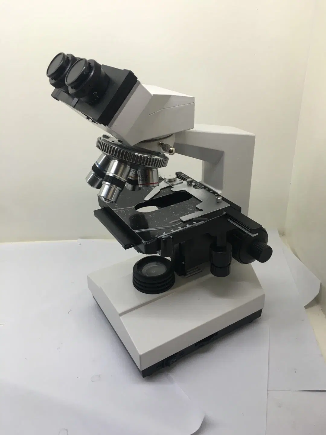 Med-L-107b2 Biological Microscope Laboratory Instrument