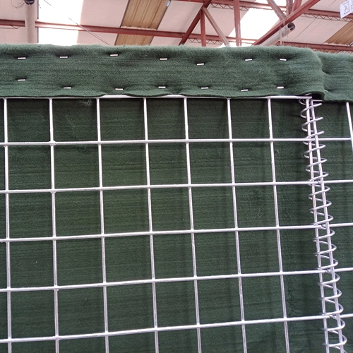 Emergency Flood Barrier Fence Welded Mesh Galvanized Square Hole Hesco Mil3 Defence Barrier 5mm Explosion Proof Wall